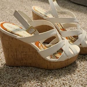 Madden Girl wedges